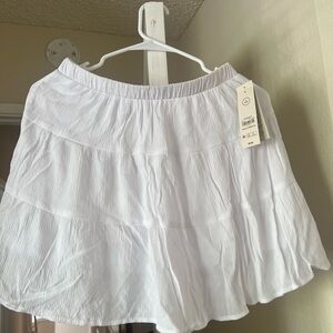 No Boundaries White Tiered Cotton Blend Skirt - Women's